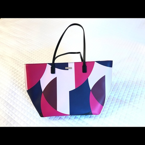 kate spade Handbags - Kate Spade Tote Bag